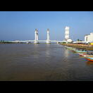 Als wir das letzte Mal in Terengganu waren, war diese Zugbrücke noch im Bau